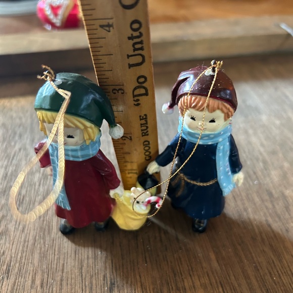 Vintage Boy & Girl Ornaments by Wangs International - Picture 5 of 6